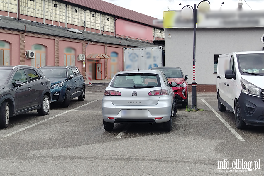 Mistrzowie Parkowania w Elbl�gu (cz�� 488), fot. 5
