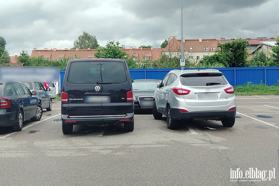 Mistrzowie Parkowania w Elbl�gu (cz�� 488), fot. 7