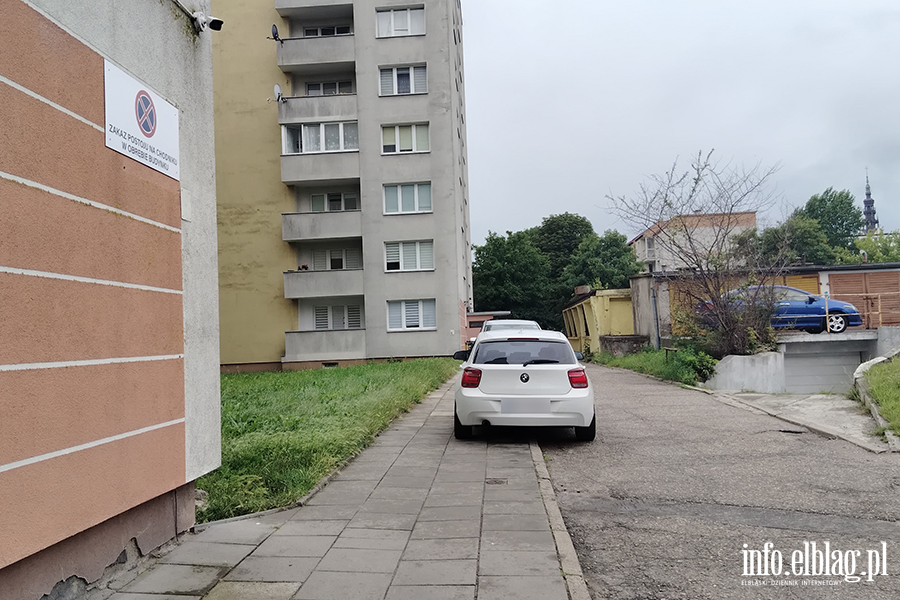 Mistrzowie Parkowania w Elbl�gu (cz�� 488), fot. 10