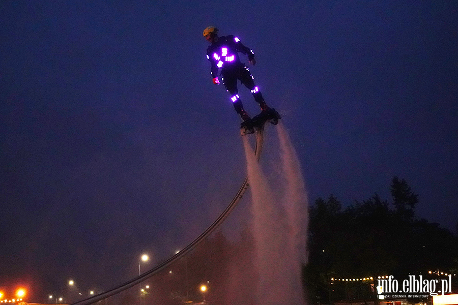 Spektakl nad wod� na zako�czenie Festiwalu Sport�w Wodnych, fot. 29