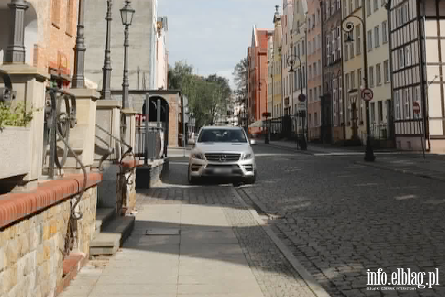 Mistrzowie Parkowania w Elbl�gu (cz�� 489), fot. 4