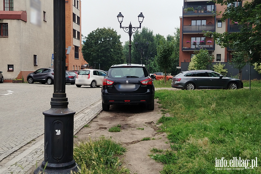 Mistrzowie Parkowania w Elbl�gu (cz�� 490), fot. 8