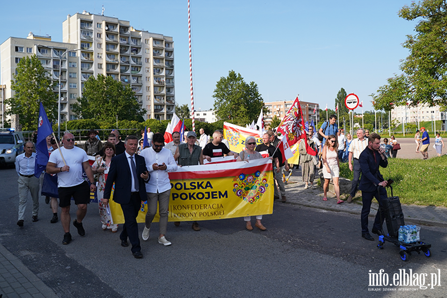 Grzegorz Braun i marsz Polska za Pokojem w Elbl�gu, fot. 13