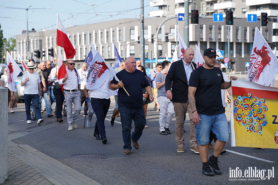 Grzegorz Braun i marsz Polska za Pokojem w Elbl�gu, fot. 23