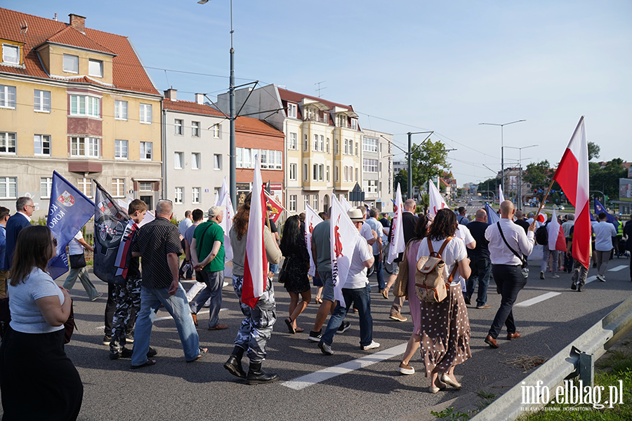 Grzegorz Braun i marsz Polska za Pokojem w Elbl�gu, fot. 28