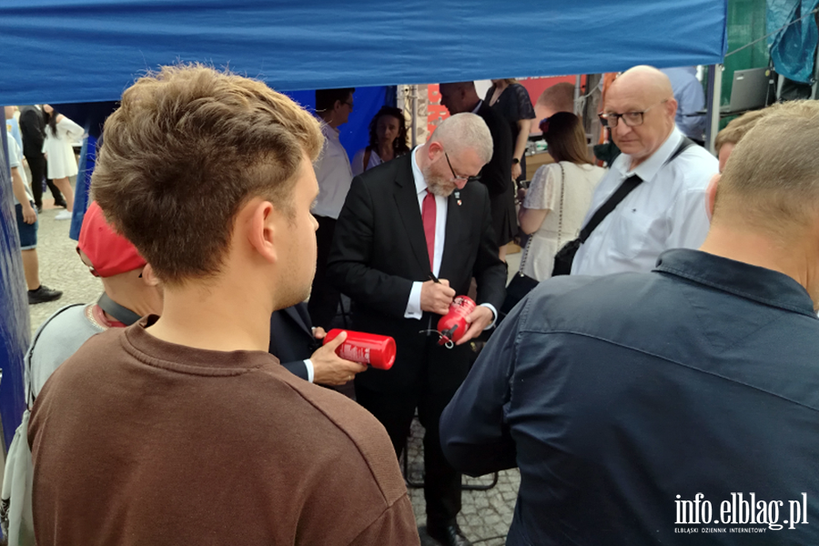 Grzegorz Braun i marsz Polska za Pokojem w Elbl�gu, fot. 117