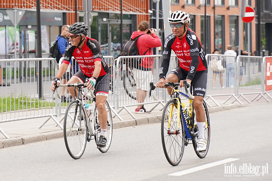 Kolarskie emocje w Elbl�gu. Druga edycja Road Race, fot. 3