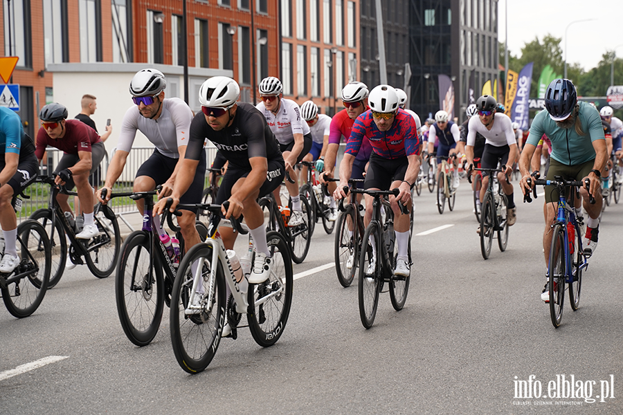 Kolarskie emocje w Elbl�gu. Druga edycja Road Race, fot. 16