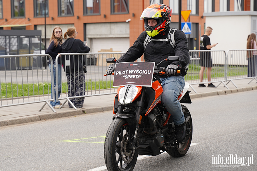 Kolarskie emocje w Elbl�gu. Druga edycja Road Race, fot. 23