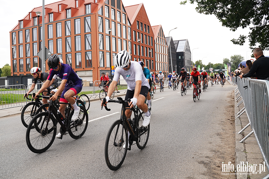 Kolarskie emocje w Elbl�gu. Druga edycja Road Race, fot. 27