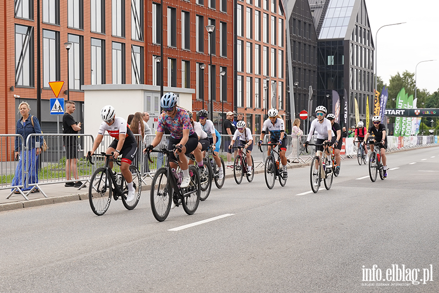 Kolarskie emocje w Elbl�gu. Druga edycja Road Race, fot. 31