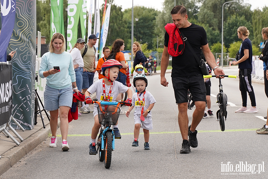 Kolarskie emocje w Elbl�gu. Druga edycja Road Race, fot. 60
