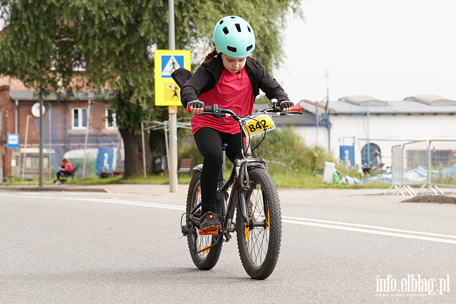 Kolarskie emocje w Elbl�gu. Druga edycja Road Race, fot. 70