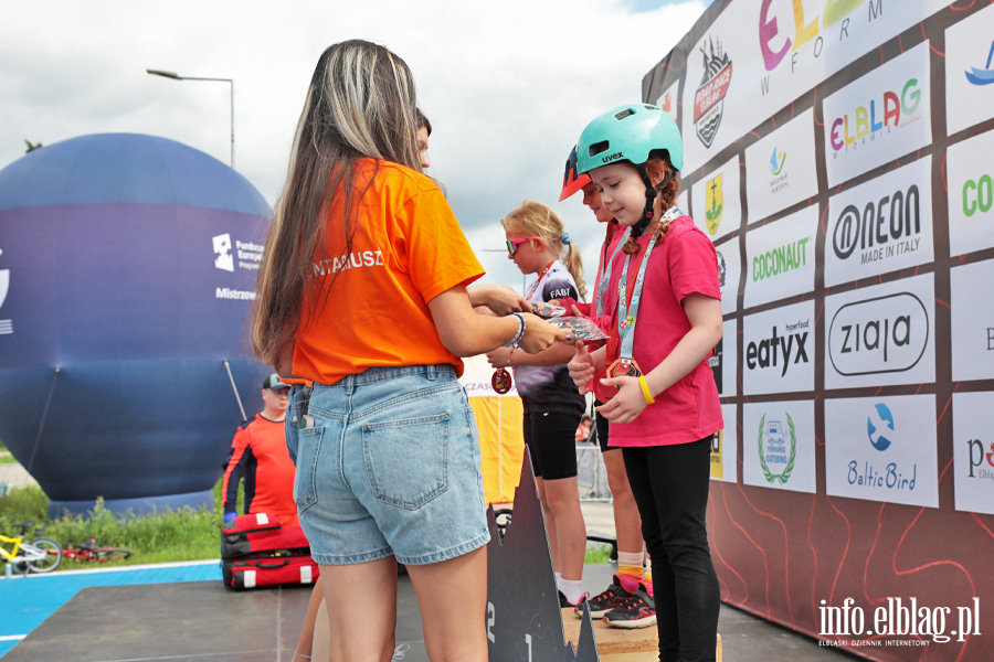 Kolarze opanowali Wysoczyzn� Elbl�sk�. Znamy zwyci�zc�w Road Race Elbl�g , fot. 6