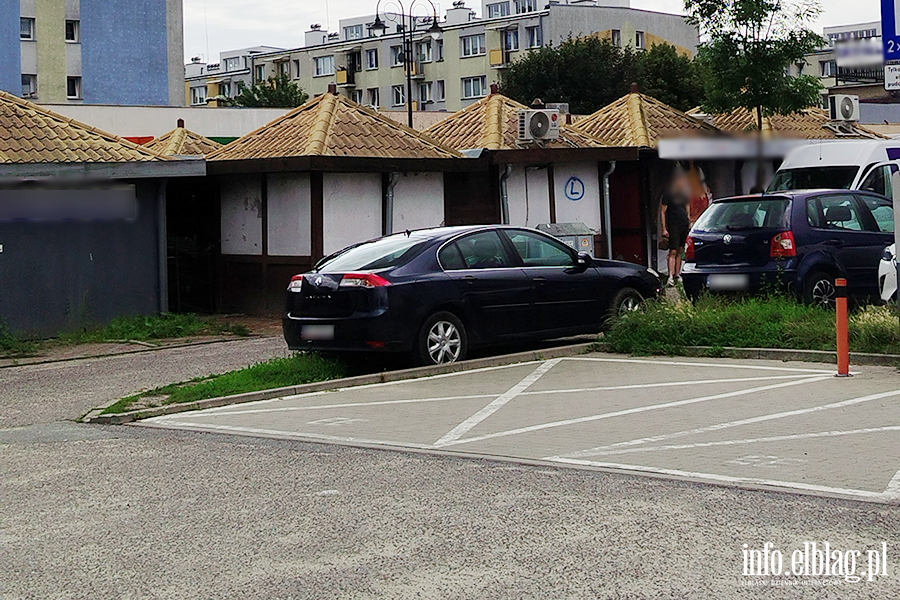 Mistrzowie Parkowania w Elbl�gu (cz�� 492), fot. 10