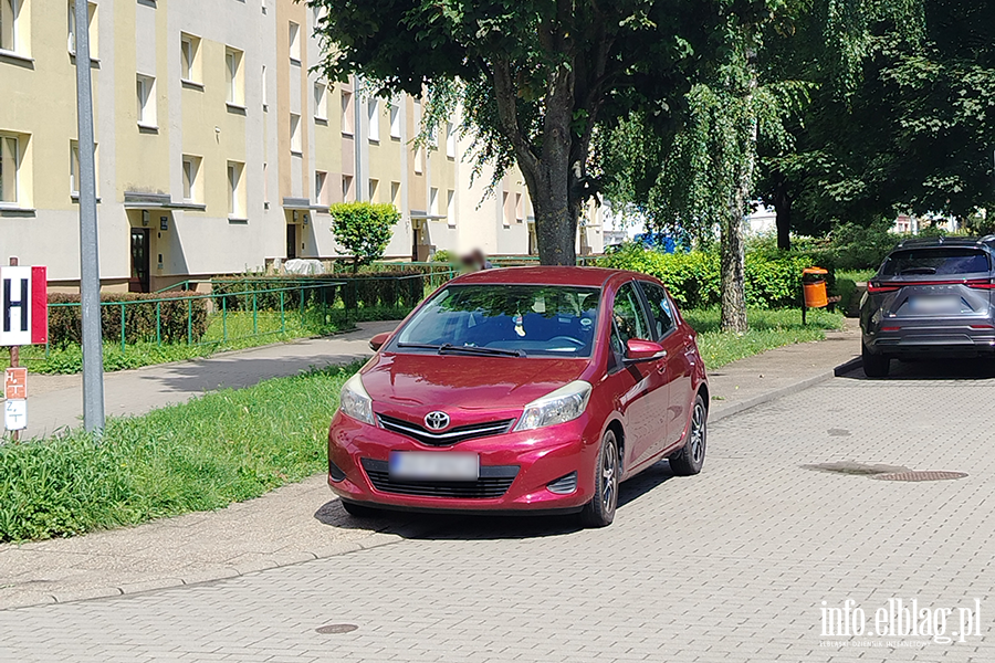 Mistrzowie Parkowania w Elbl�gu (cz�� 493), fot. 6