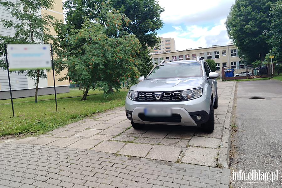 Mistrzowie Parkowania w Elbl�gu (cz�� 493), fot. 11