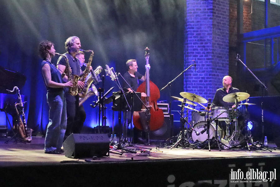 Za nami pierwszy dzie� XII Festiwalu Jazzbl�g. Zobacz zdj�cia!, fot. 17