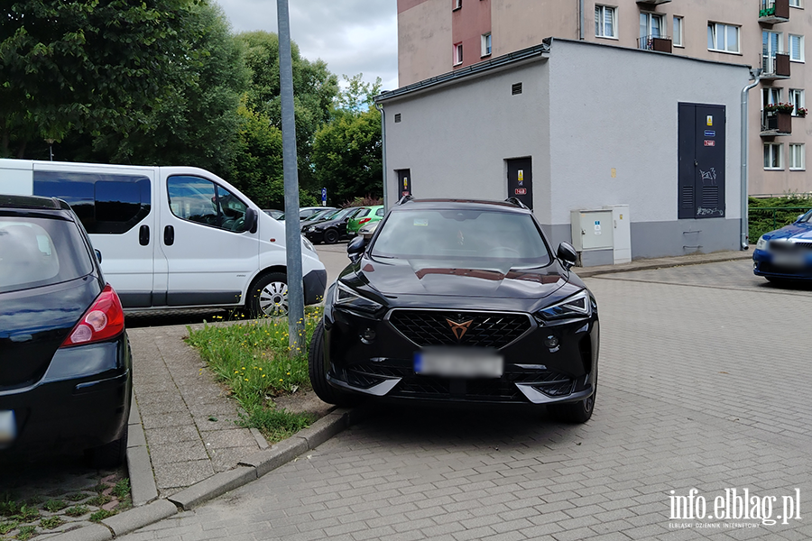 Mistrzowie Parkowania w Elbl�gu (cz�� 494), fot. 7