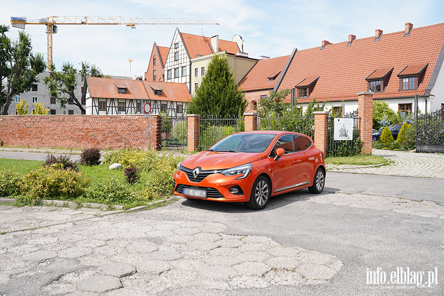 Mistrzowie Parkowania w Elbl�gu (cz�� 496), fot. 4