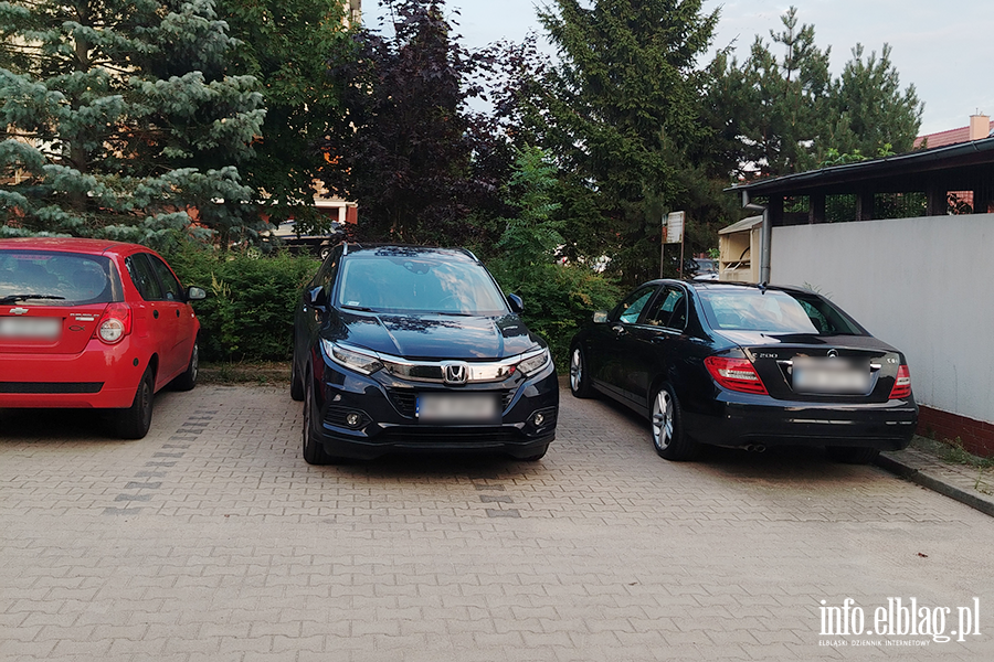 Mistrzowie Parkowania w Elbl�gu (cz�� 497), fot. 6