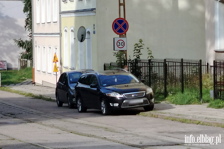 Mistrzowie Parkowania w Elbl�gu (cz�� 497), fot. 8