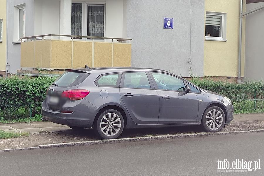 Mistrzowie Parkowania w Elbl�gu (cz�� 498), fot. 9