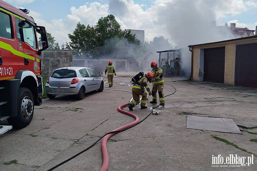 Po�ar pomieszczenia gospodarczego – Braniewo , fot. 16