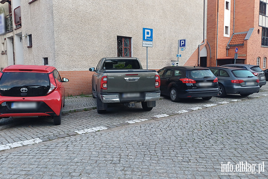 Mistrzowie Parkowania w Elbl�gu (cz�� 500), fot. 4