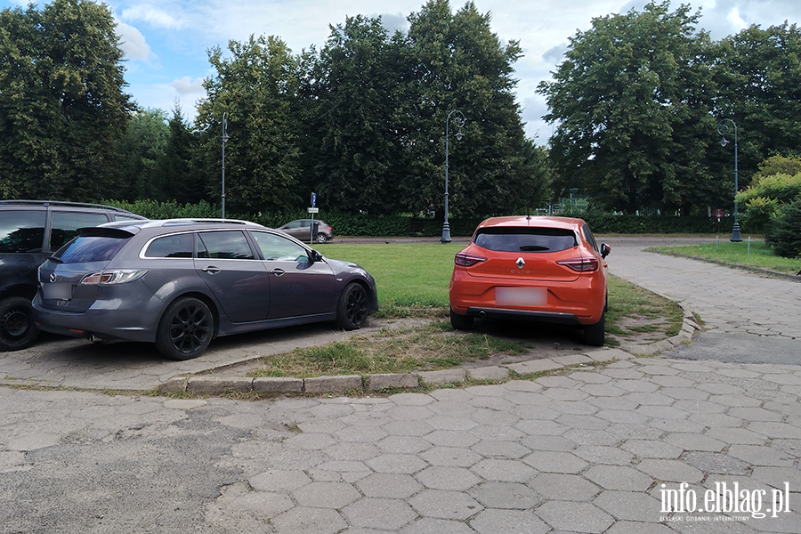 Mistrzowie Parkowania w Elbl�gu (cz�� 500), fot. 7