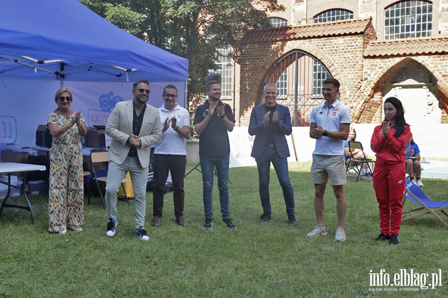 Dzieci pr�bowa�y swoich si� w lekkoatletyce (zdj�cia!), fot. 5