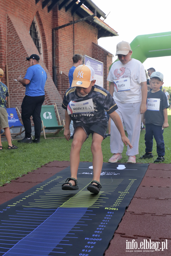 Dzieci pr�bowa�y swoich si� w lekkoatletyce (zdj�cia!), fot. 15