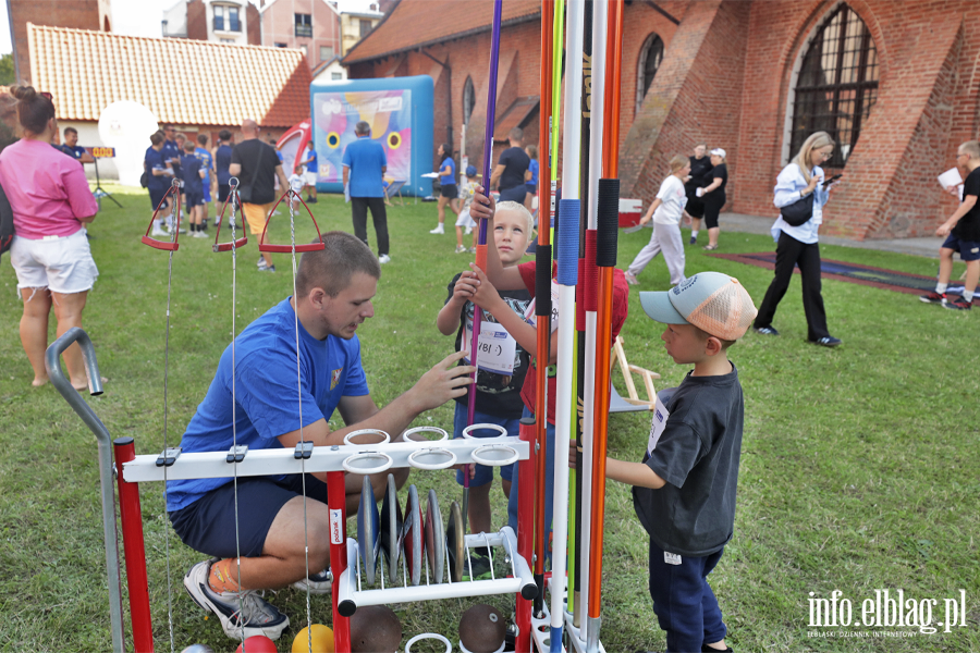 Dzieci pr�bowa�y swoich si� w lekkoatletyce (zdj�cia!), fot. 27