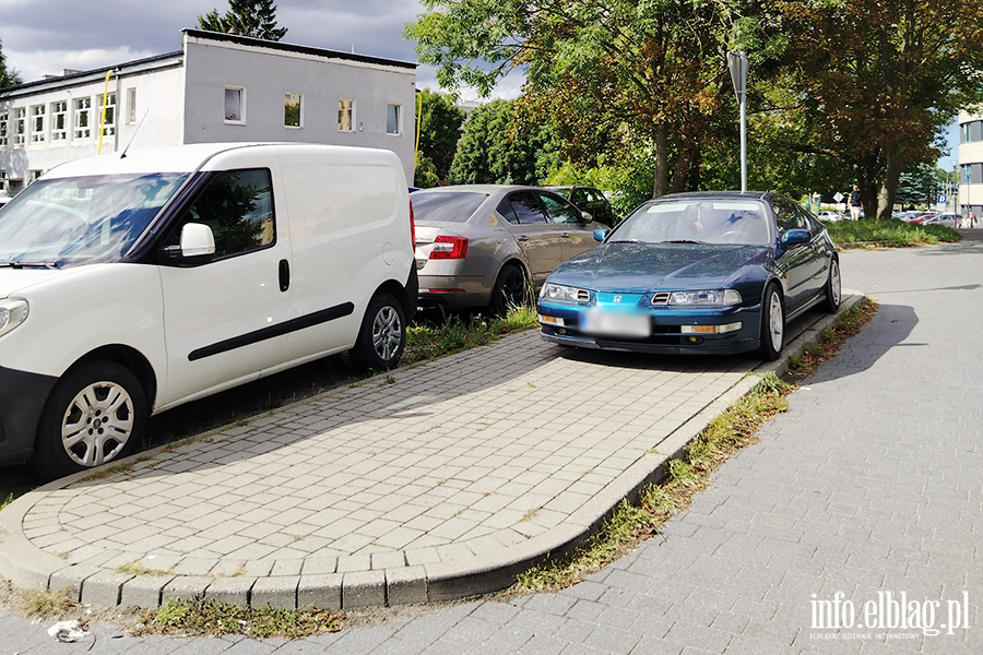 Mistrzowie Parkowania w Elbl�gu (cz�� 501), fot. 10