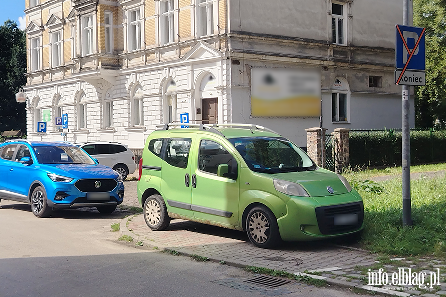 Mistrzowie Parkowania w Elbl�gu (cz�� 502), fot. 7