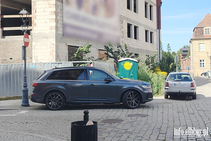 Mistrzowie Parkowania w Elbl�gu (cz�� 503), fot. 1