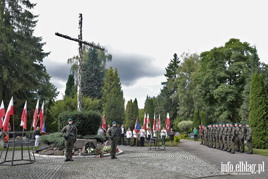 87. rocznica wybuchu II wojny �wiatowej. Elbl�g uczci� pami�� ofiar (zdj�cia!), fot. 1
