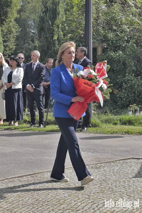 87. rocznica wybuchu II wojny �wiatowej. Elbl�g uczci� pami�� ofiar (zdj�cia!), fot. 16