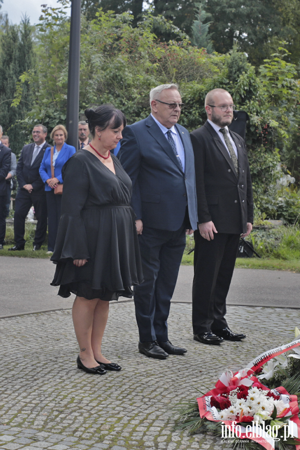 87. rocznica wybuchu II wojny �wiatowej. Elbl�g uczci� pami�� ofiar (zdj�cia!), fot. 27