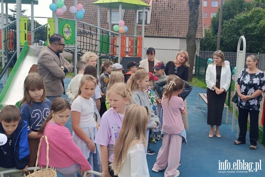 Si�ownia plenerowa przy SP 9 i plac zabawy przy SP 18 oficjalnie otwarte!, fot. 11