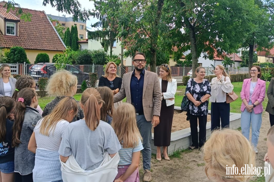 Si�ownia plenerowa przy SP 9 i plac zabawy przy SP 18 oficjalnie otwarte!, fot. 14