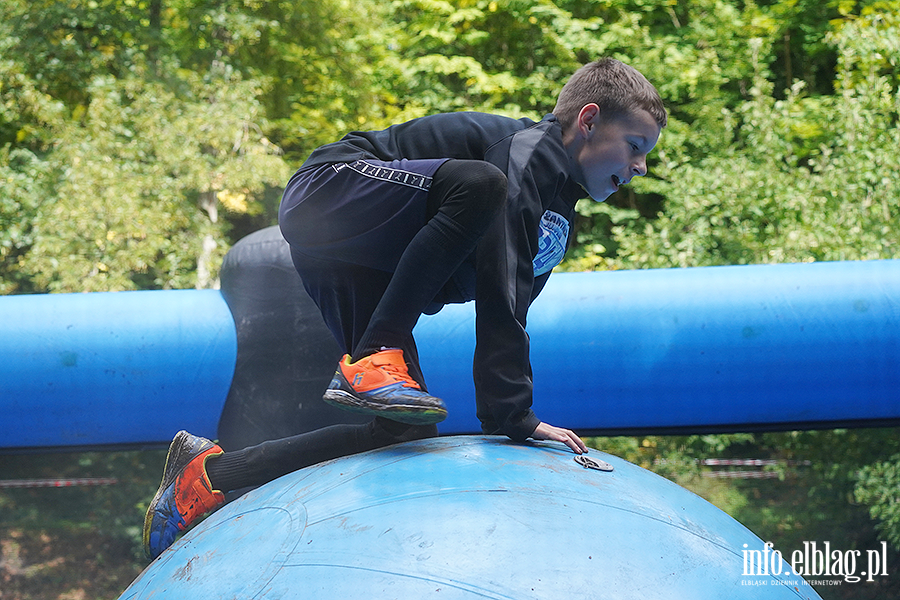 Ba�antarnia zamieni�a si� w tor przeszk�d. Jump&Run za nami, fot. 33