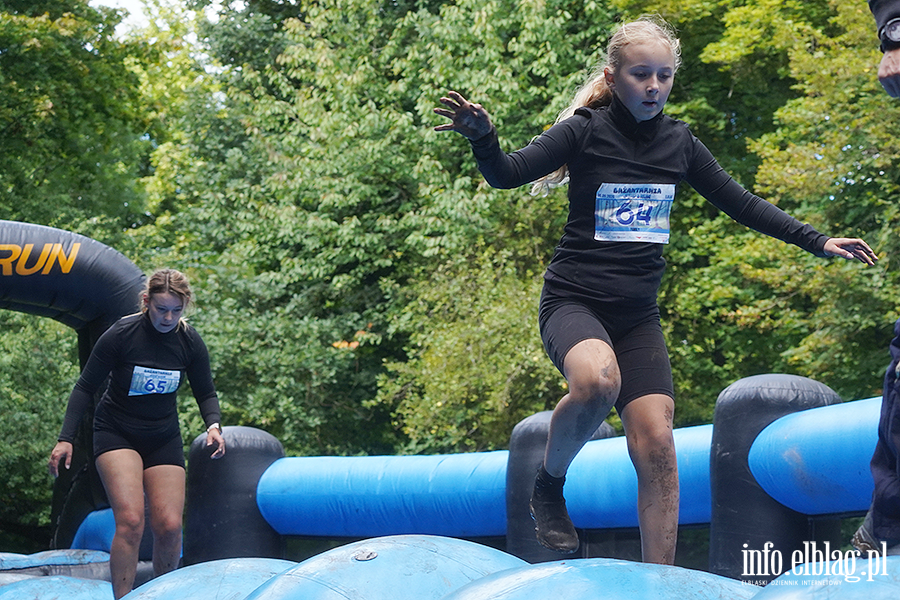 Ba�antarnia zamieni�a si� w tor przeszk�d. Jump&Run za nami, fot. 34