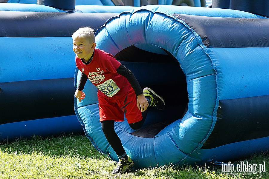 Ba�antarnia zamieni�a si� w tor przeszk�d. Jump&Run za nami, fot. 49