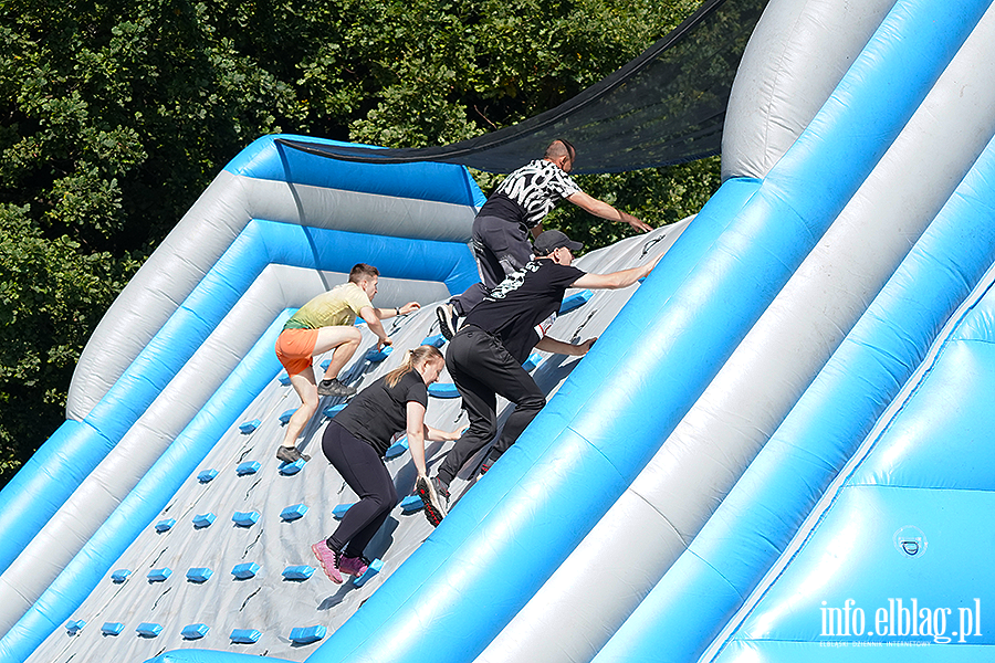 Ba�antarnia zamieni�a si� w tor przeszk�d. Jump&Run za nami, fot. 90