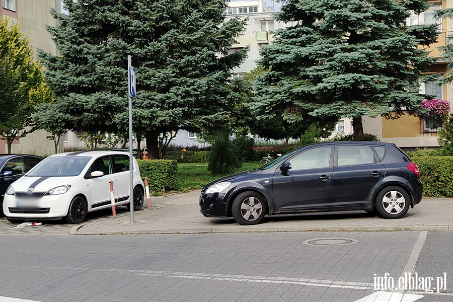 Mistrzowie Parkowania w Elbl�gu (cz�� 506), fot. 8