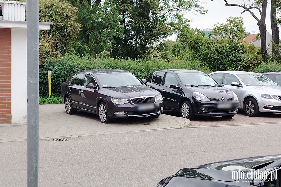 Mistrzowie Parkowania w Elbl�gu (cz�� 506), fot. 9