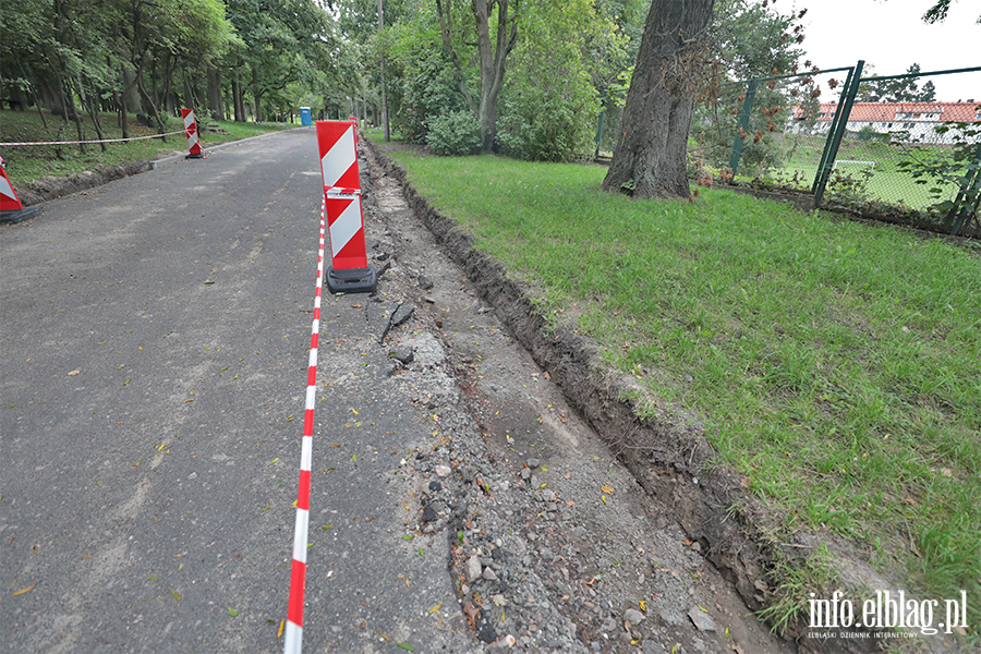 Elbl��anie zadecyduj�, czy Park Modrzewie przejdzie modernizacj�. Inwestycj� wyceniono na 770 tys. z�, fot. 4