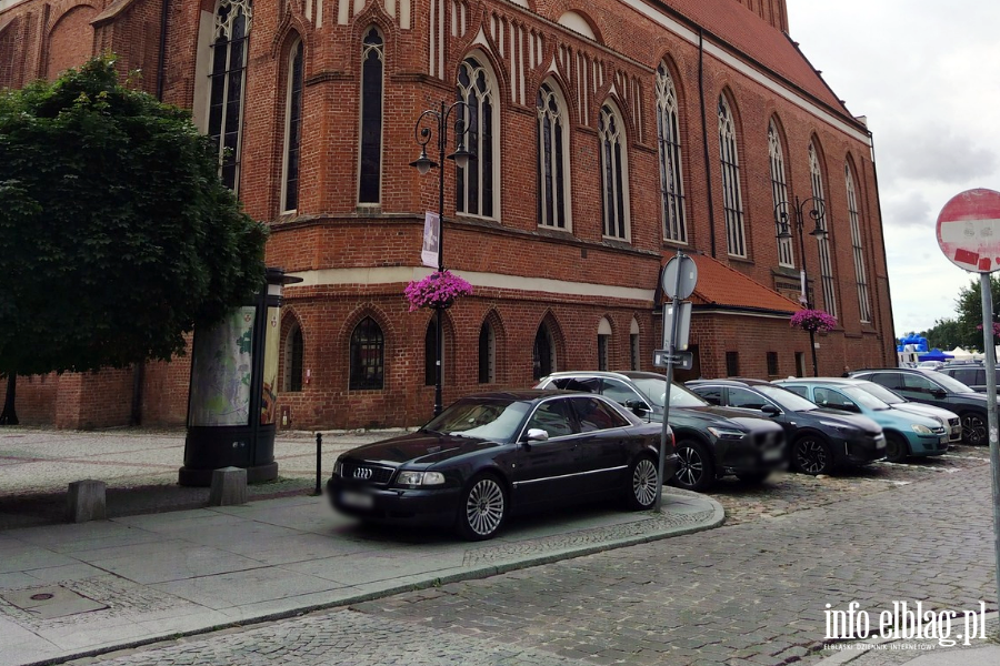 Mistrzowie Parkowania w Elbl�gu (cz�� 506), fot. 3