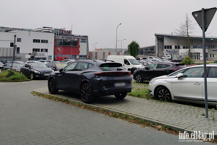 Mistrzowie Parkowania w Elbl�gu (cz�� 506), fot. 9